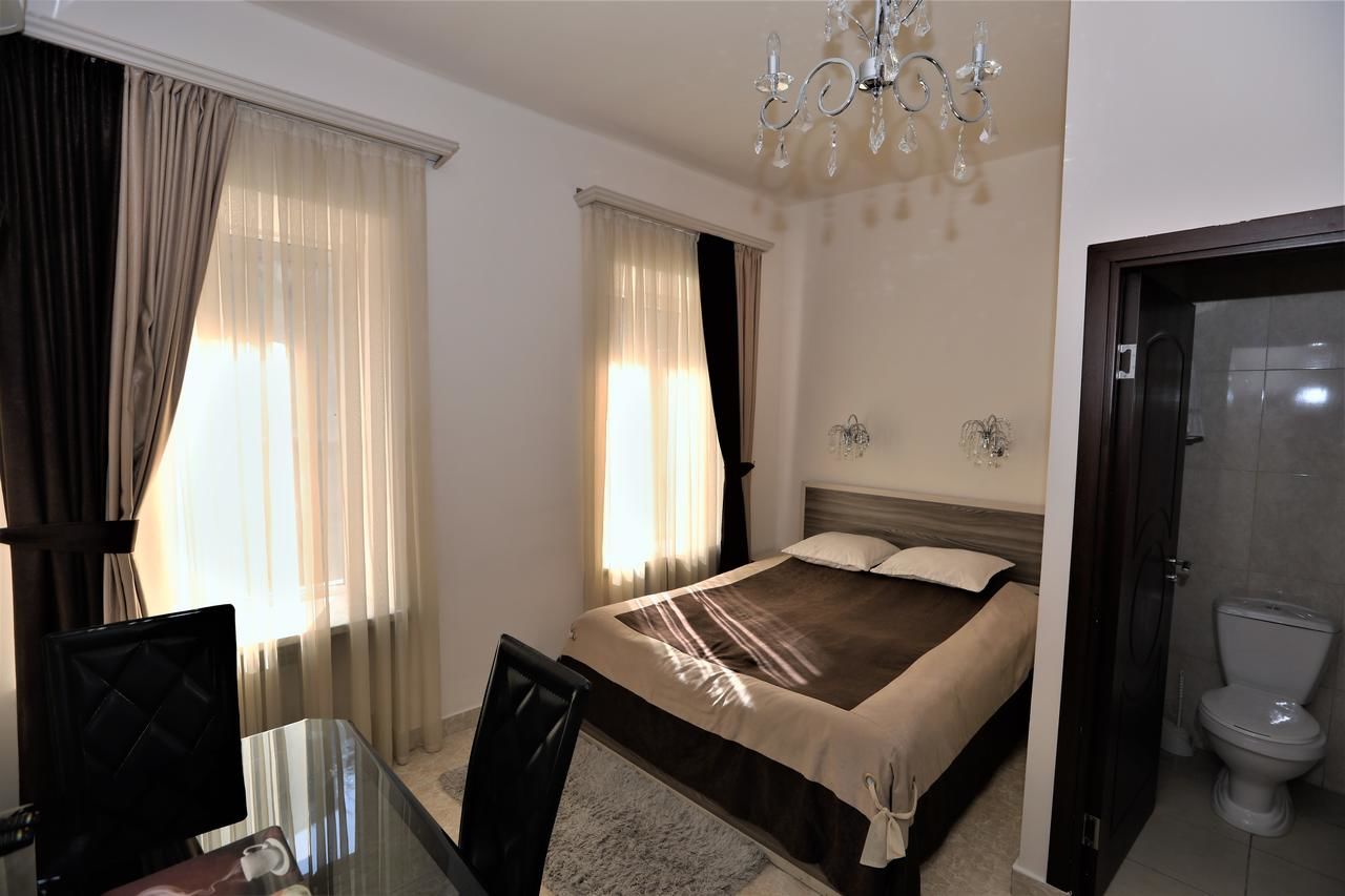 Отель Comfort House Hotel and Tours Ереван-24