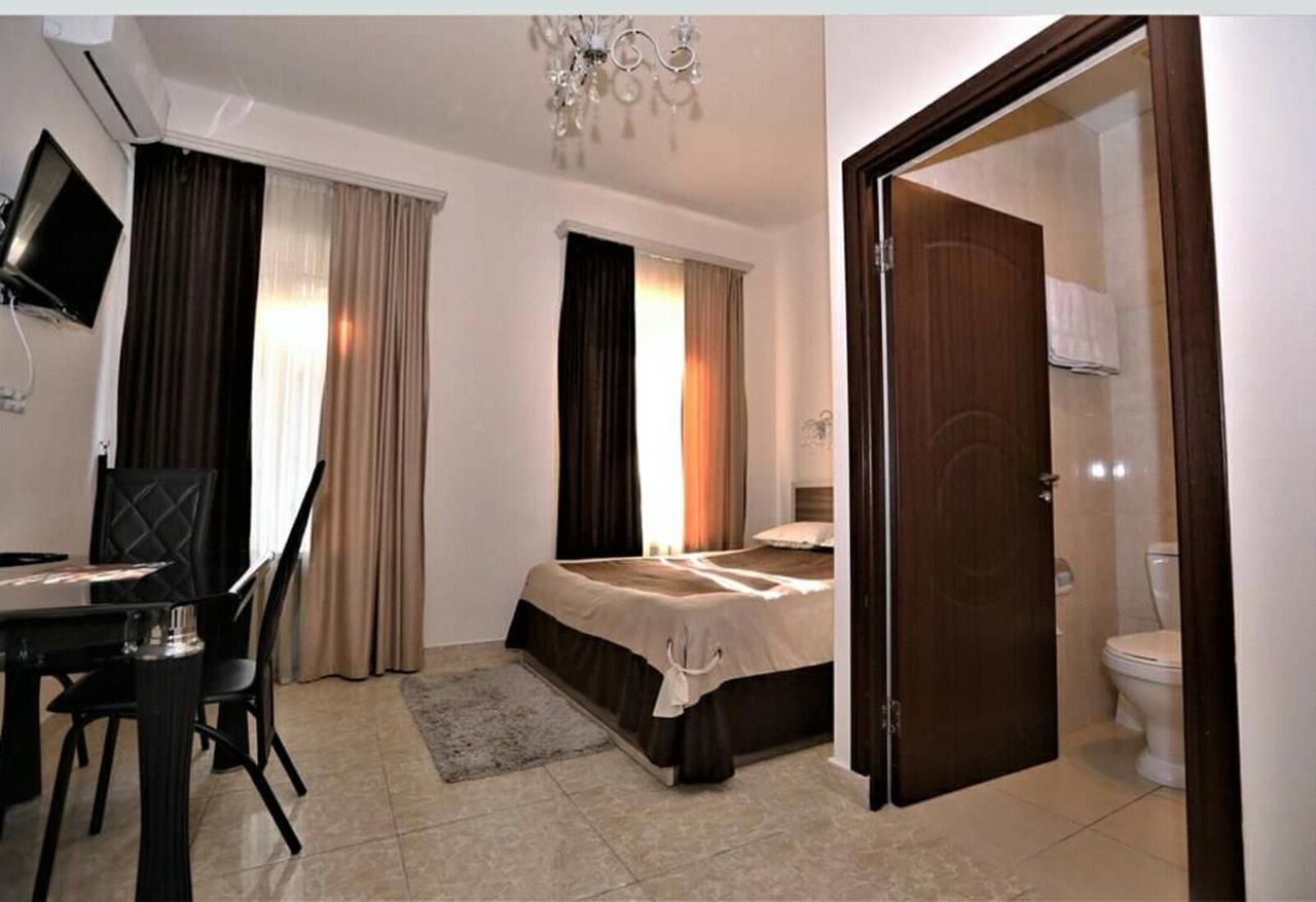Отель Comfort House Hotel and Tours Ереван