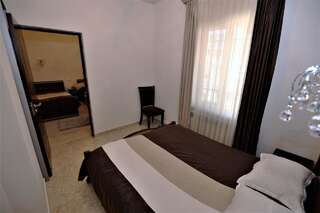 Отель Comfort House Hotel and Tours Ереван Люкс с 2 спальнями-2